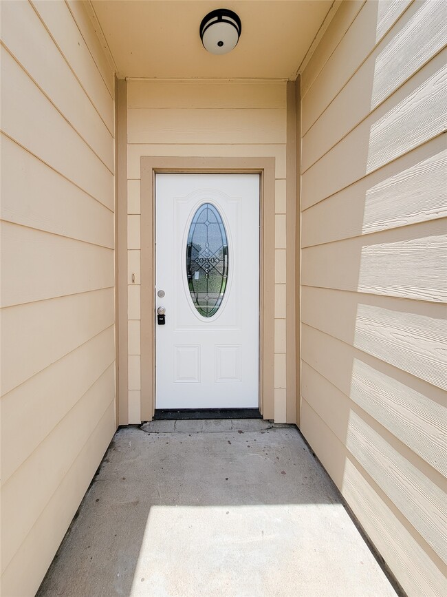 property at 8530 Quail Burg Ln