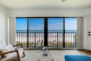 661 Ponte Vedra Blvd in Ponte Vedra Beach, FL - Building Photo