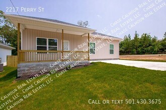 2217 Perry St in Little Rock, AR - Building Photo - Building Photo
