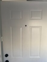 15223 Turlington Ave, Unit Second Floor in Harvey, IL - Building Photo