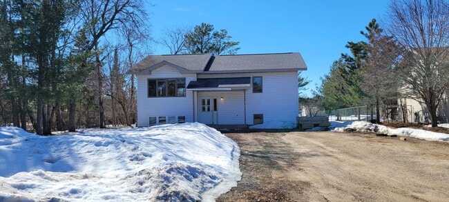 property at 1013 Donald Ave SE