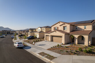 29692 Wolf Glen Ct in Menifee, CA - Building Photo - Building Photo