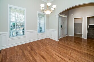 329 Westhill Dr in Newnan, GA - Building Photo - Building Photo