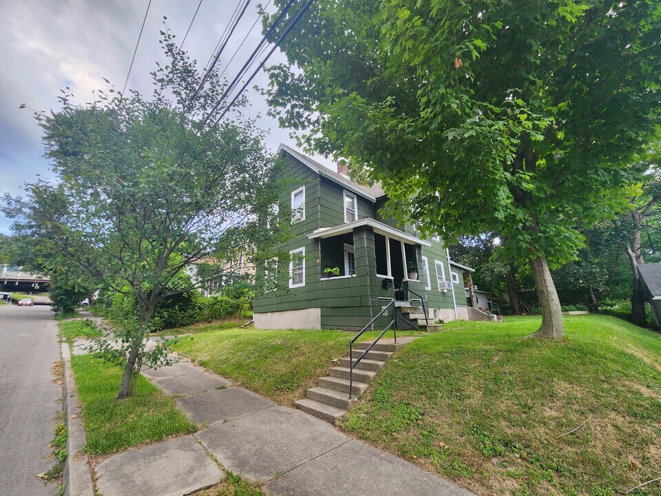 78 Mygatt St in Binghamton, NY - Building Photo