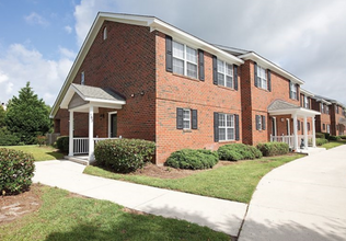 4951 Pleasant Grove Dr in Wilmington, NC - Building Photo - Building Photo