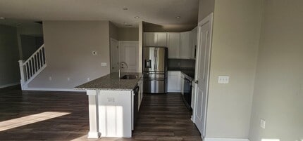 125 Lenell Lp in Delaware, OH - Building Photo - Building Photo