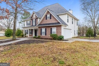 301 Lyman Ct in Mcdonough, GA - Building Photo - Building Photo