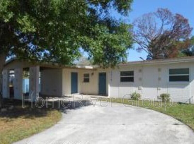 1016 Medallion Dr in Rockledge, FL - Building Photo