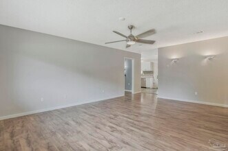 2325 Merle Cir in Pensacola, FL - Building Photo - Building Photo