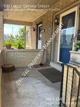5317 W Oxford St in Philadelphia, PA - Building Photo - Building Photo