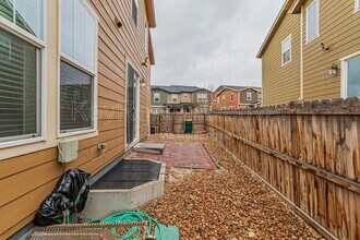 2349 W 165th Ln in Broomfield, CO - Foto de edificio - Building Photo