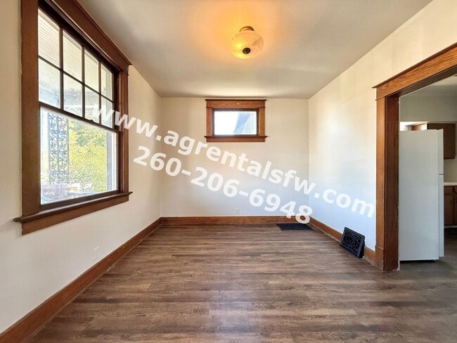 114 E Foster Pkwy in Fort Wayne, IN - Building Photo - Building Photo