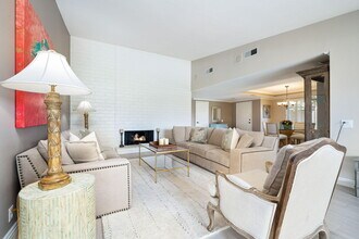 153 Camino Arroyo N in Palm Desert, CA - Foto de edificio - Building Photo