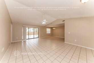 3240 Maiden Ln in Sarasota, FL - Building Photo - Building Photo