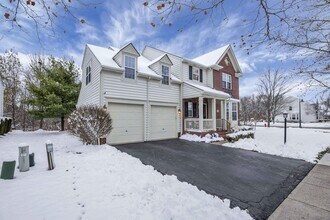 5920 Triplett Square in New Albany, OH - Building Photo - Building Photo