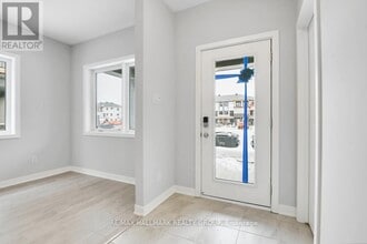 514 Lillian Freiman Private in Ottawa, ON - Building Photo - Building Photo