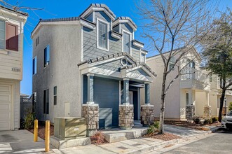 8114 Misty Sage St in Las Vegas, NV - Building Photo - Building Photo