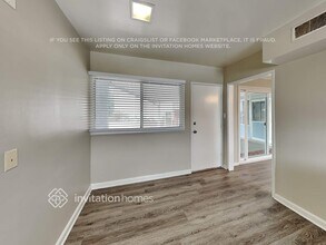 4256 Northridge Dr in Los Angeles, CA - Building Photo - Building Photo