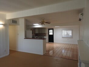 2901 W Milton Rd in Tucson, AZ - Building Photo - Building Photo