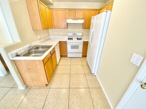 3312 Cheyenne Gardens Way in North Las Vegas, NV - Building Photo - Building Photo