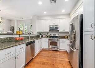 251 Birch Creek Dr in Pleasanton, CA - Building Photo - Building Photo