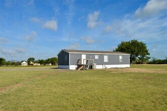 7755 Houston in Sanger, TX - Building Photo - Building Photo