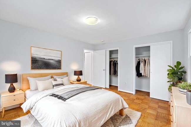 property at 945 N Barton St