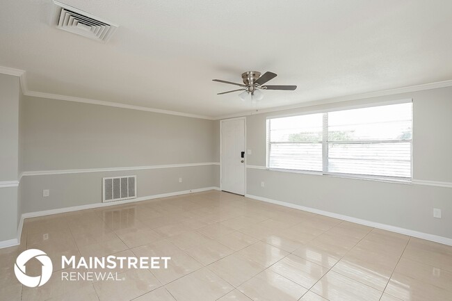 7205 Moravian Dr, Unit 2304 in Port Richey, FL - Building Photo - Building Photo