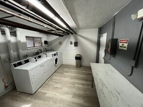 311 South Doheny Drive in Los Angeles, CA - Building Photo - Building Photo