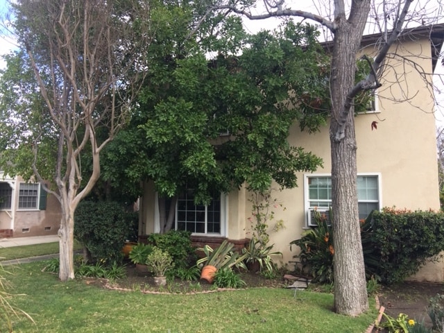 5214 Agnes Ave, Unit 5214.5 in Los Angeles, CA - Foto de edificio - Building Photo