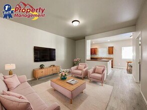 872 N Bonsai Ln in Meridian, ID - Building Photo - Building Photo