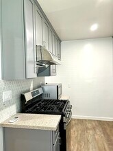219 N Olive Ave in Alhambra, CA - Building Photo - Building Photo