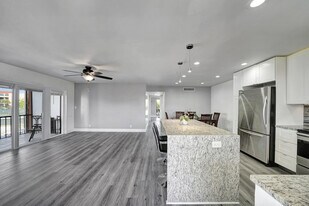 516 Osprey Dr in Delray Beach, FL - Building Photo