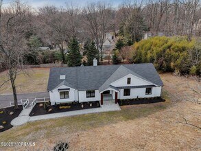 23 Cormorant Dr in Middletown, NJ - Building Photo - Building Photo
