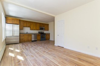 1190 Cambridge St-Unit -3 in Cambridge, MA - Building Photo - Building Photo