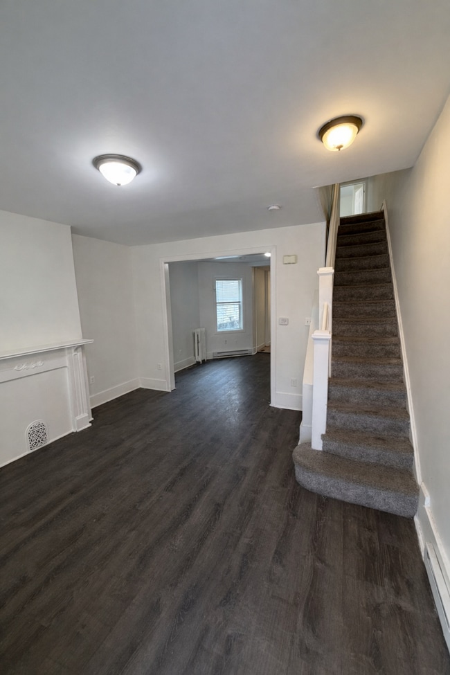 52 N Dewey St in Philadelphia, PA - Building Photo - Building Photo