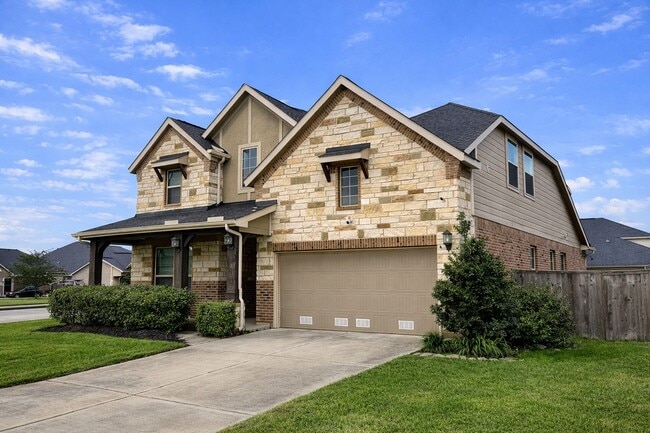 property at 28614 Oakmist Point Ln