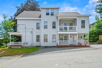 198-200-200 Blossom St in Fitchburg, MA - Building Photo - Building Photo