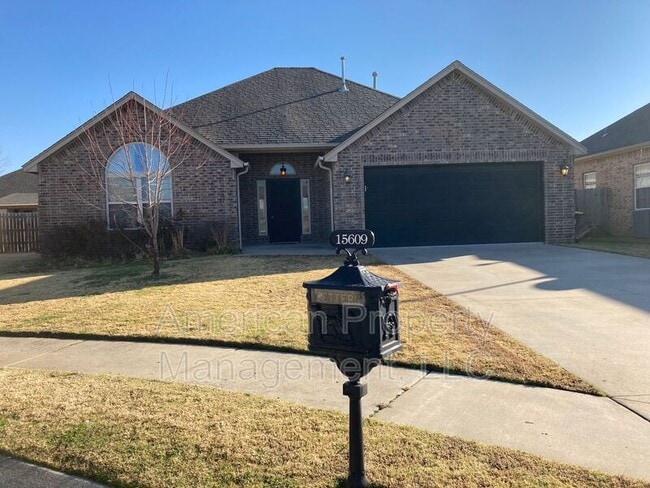 property at 15609 S Broadway St