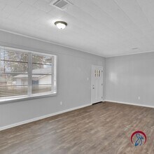 7087 Cypress St in West Monroe, LA - Building Photo - Building Photo