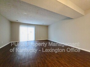 356 Redding Rd in Lexington, KY - Building Photo - Building Photo