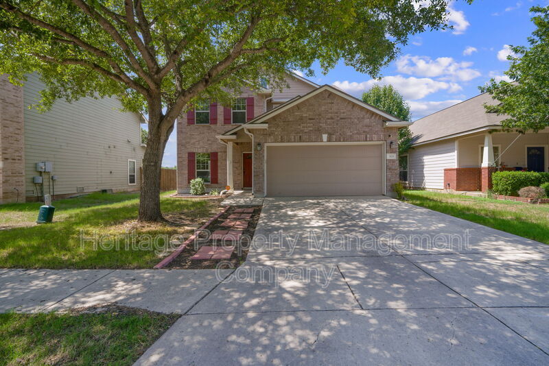 304 Rustic Tr in Cibolo, TX - Foto de edificio