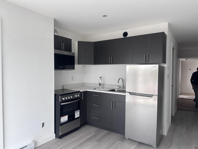 property at 995 England Ave
