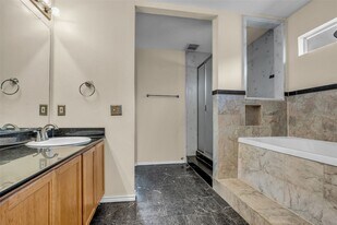 13415 Venice Villa Ln in Sugar Land, TX - Building Photo