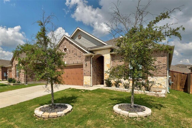 1213 Backcountry Dr in Leander, TX - Building Photo - Building Photo