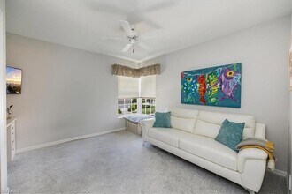 13040 Castle Harbour Dr in Naples, FL - Foto de edificio - Building Photo