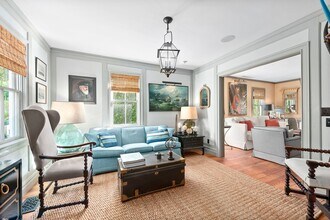 90 Powell Ave in Southampton, NY - Building Photo - Building Photo