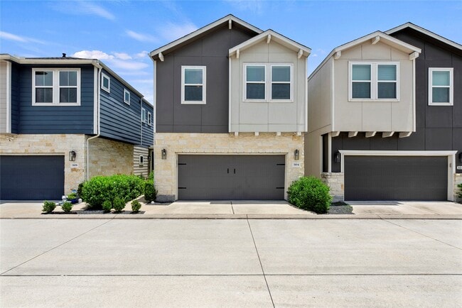 property at 3104 Planters Peak Dr