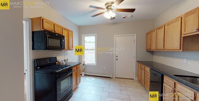 25 Portsmouth St, Unit 3 in Cambridge, MA - Building Photo - Building Photo