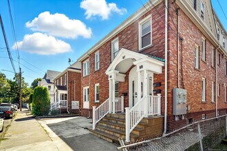 65 Gem Ave in Bridgeport, CT - Building Photo - Building Photo
